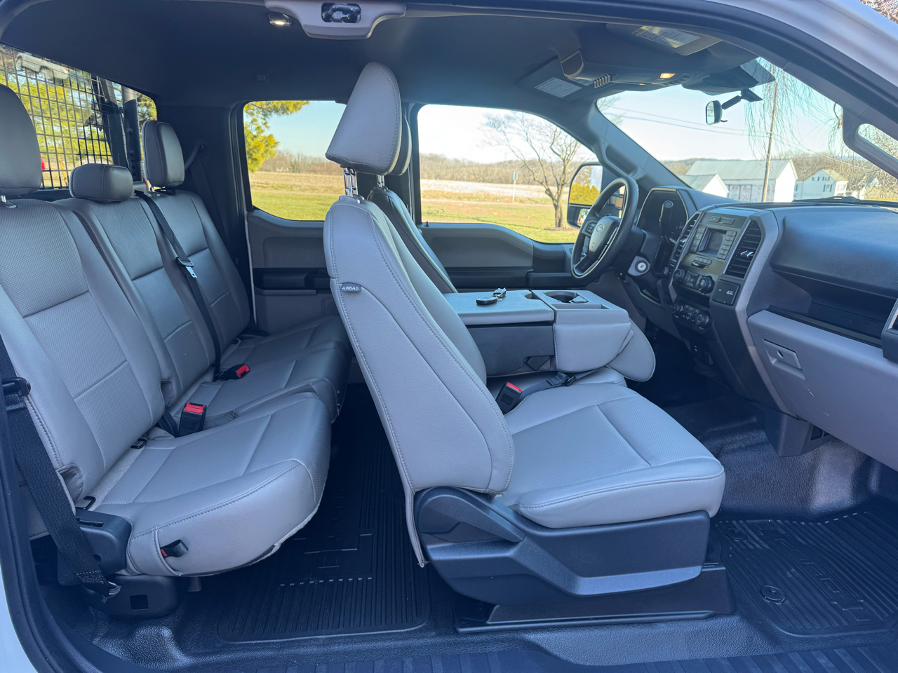 Ford F-250 SD XL SuperCab Long Bed 4WD 2022