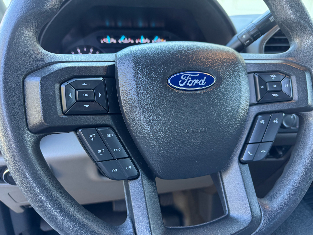 Ford F-250 SD XL SuperCab Long Bed 4WD 2022