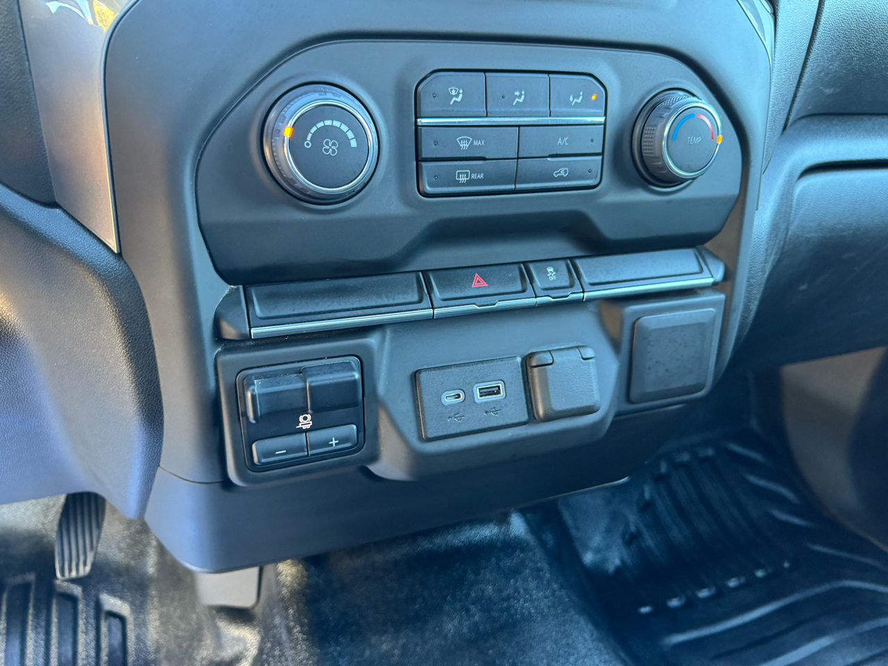 Chevrolet Silverado 2500HD Work Truck Regular Cab 4WD 2022