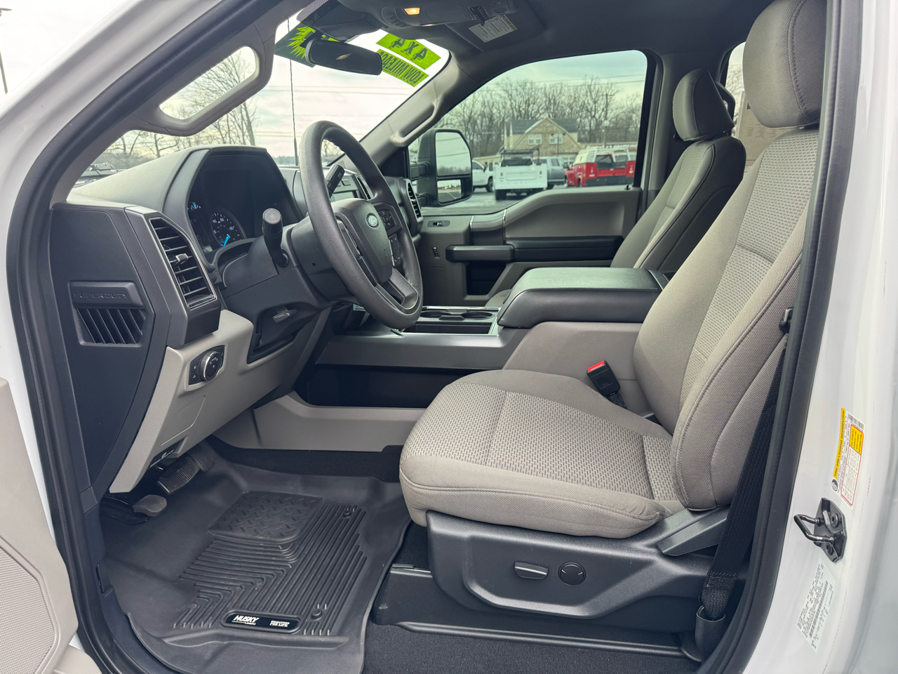 Ford F-250 SD XLT Crew Cab 4WD 2022