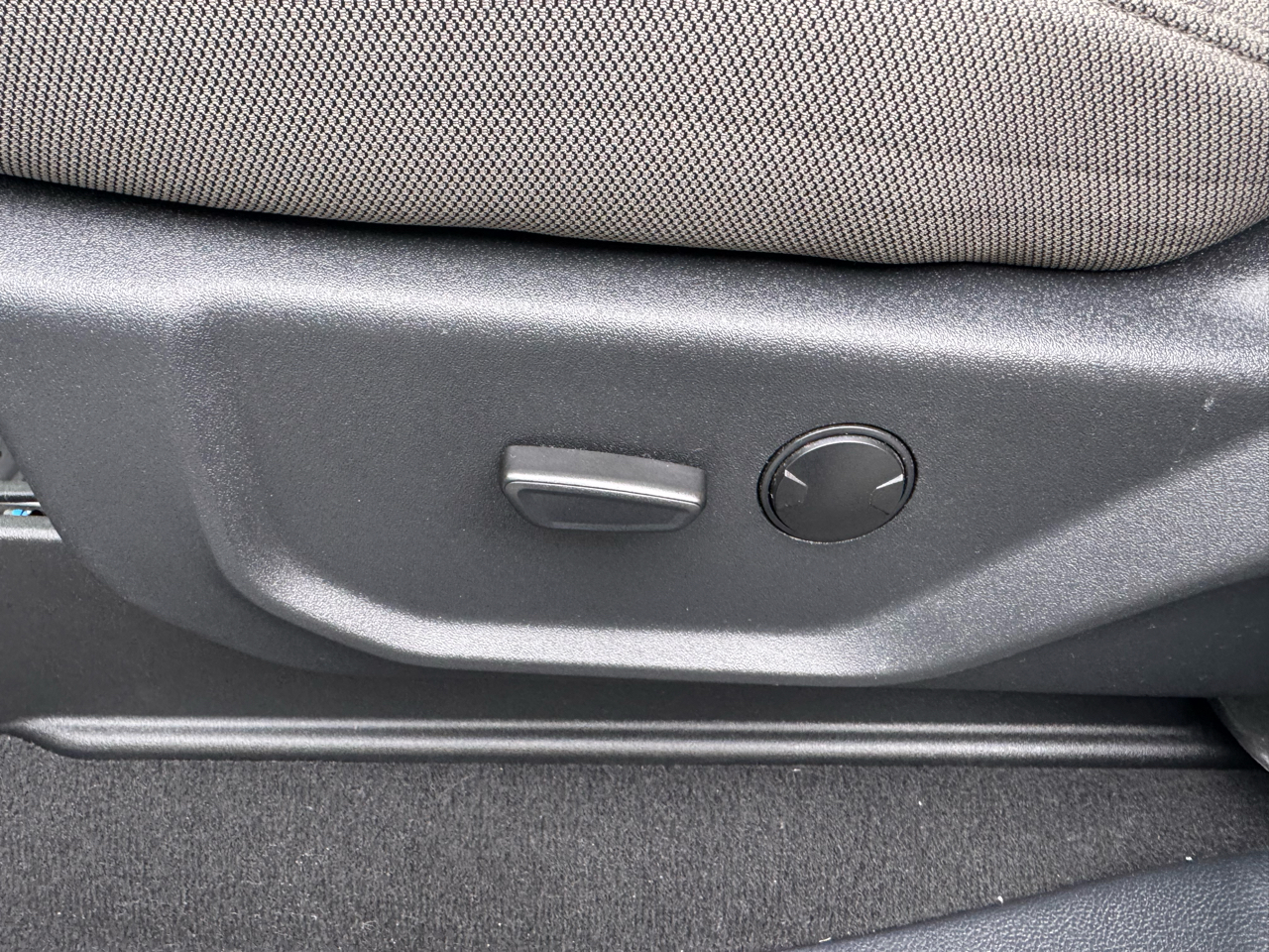 Ford F-250 SD XLT Crew Cab 4WD 2022