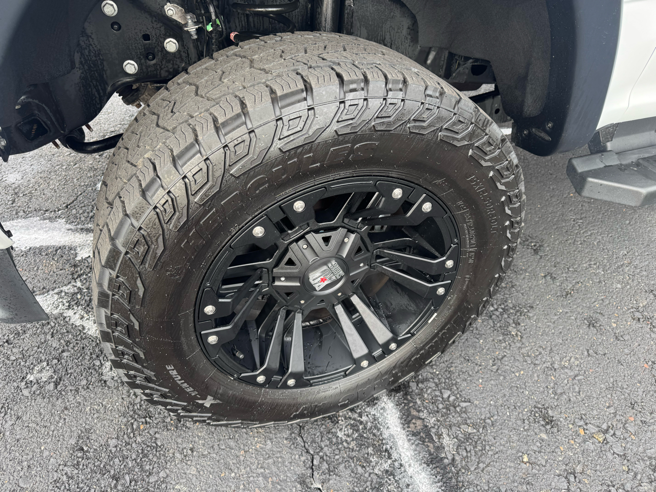 Ford F-250 SD XLT Crew Cab 4WD 2022