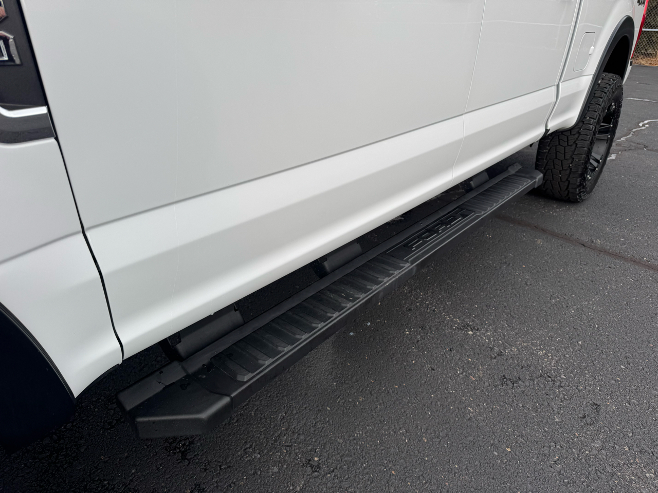 Ford F-250 SD XLT Crew Cab 4WD 2022