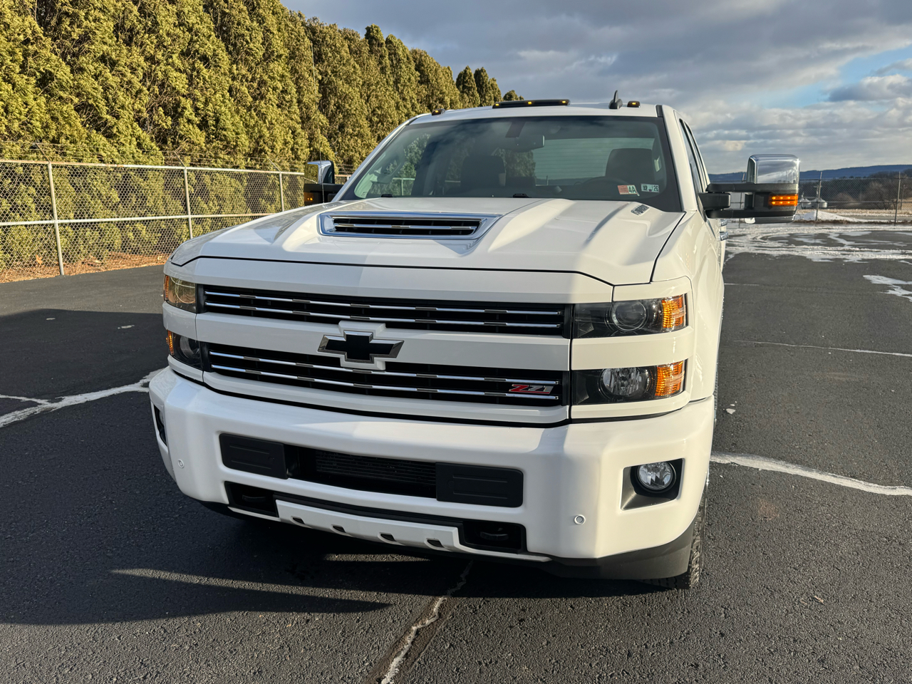Chevrolet Silverado 2500HD LT Crew Cab Short Box 4WD 2019
