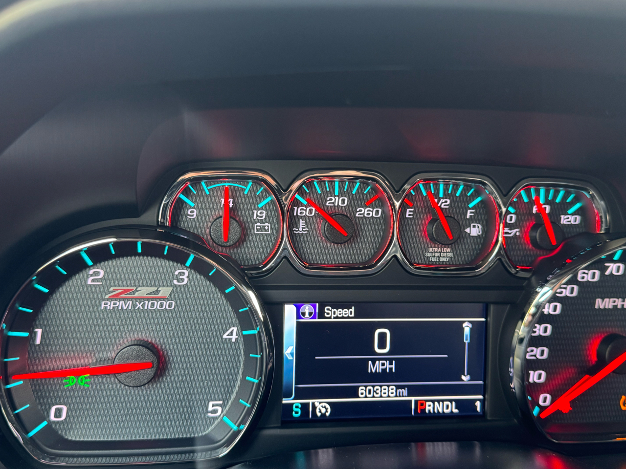 Chevrolet Silverado 2500HD LT Crew Cab Short Box 4WD 2019