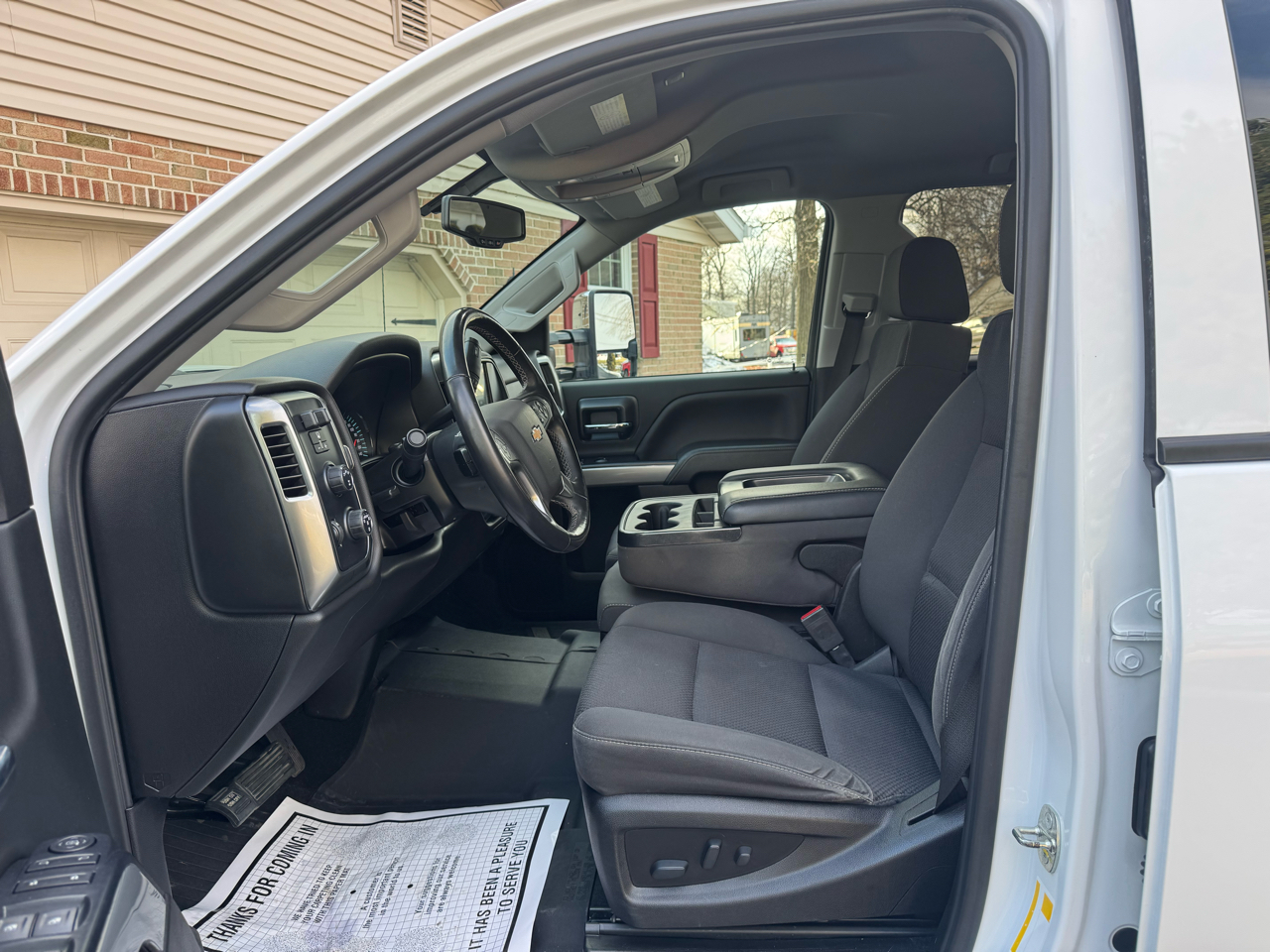 Chevrolet Silverado 2500HD LT Crew Cab Short Box 4WD 2019