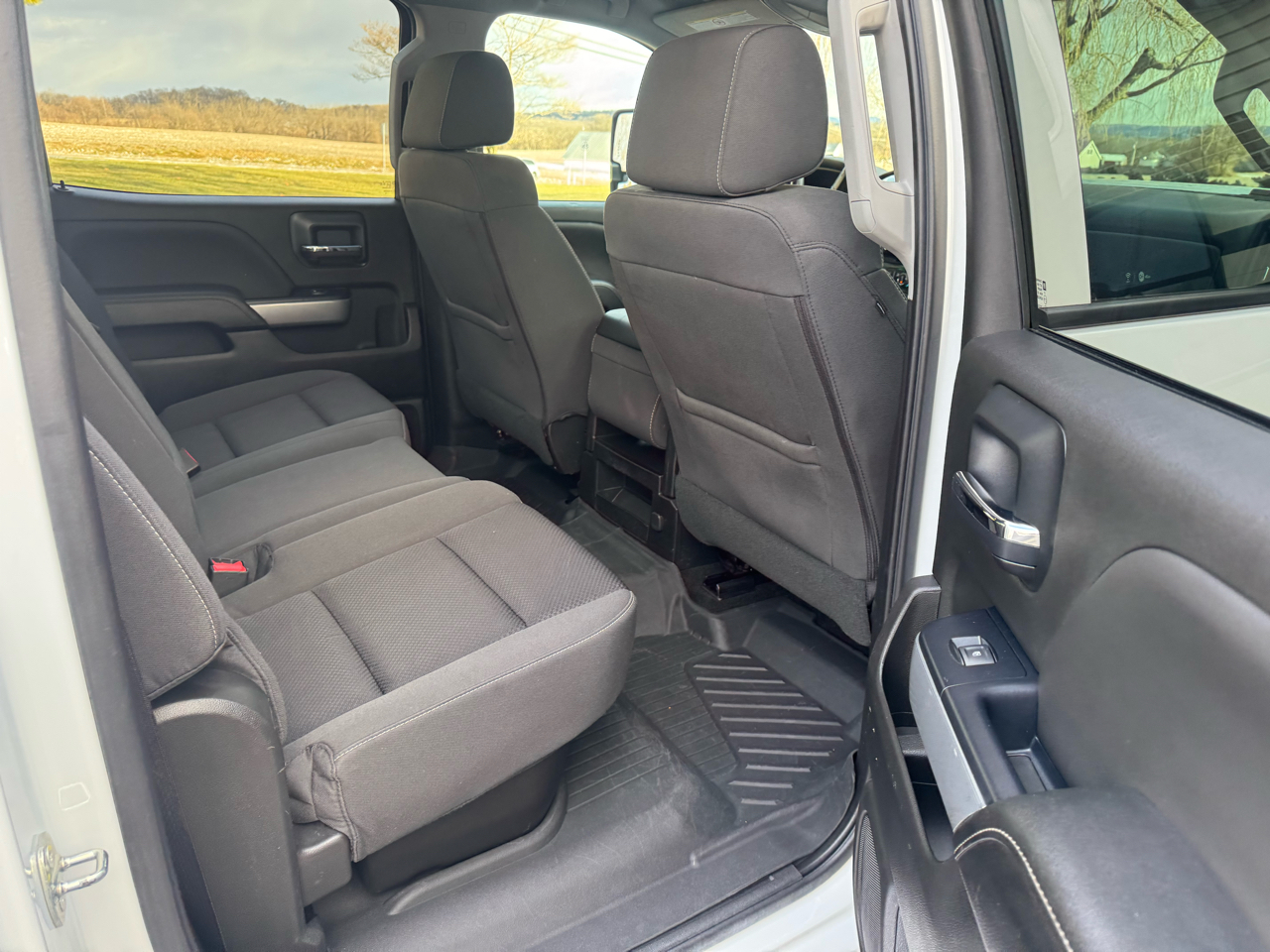 Chevrolet Silverado 2500HD LT Crew Cab Short Box 4WD 2019