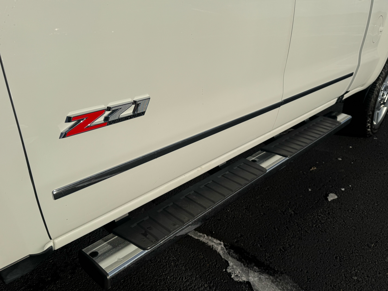 Chevrolet Silverado 2500HD LT Crew Cab Short Box 4WD 2019