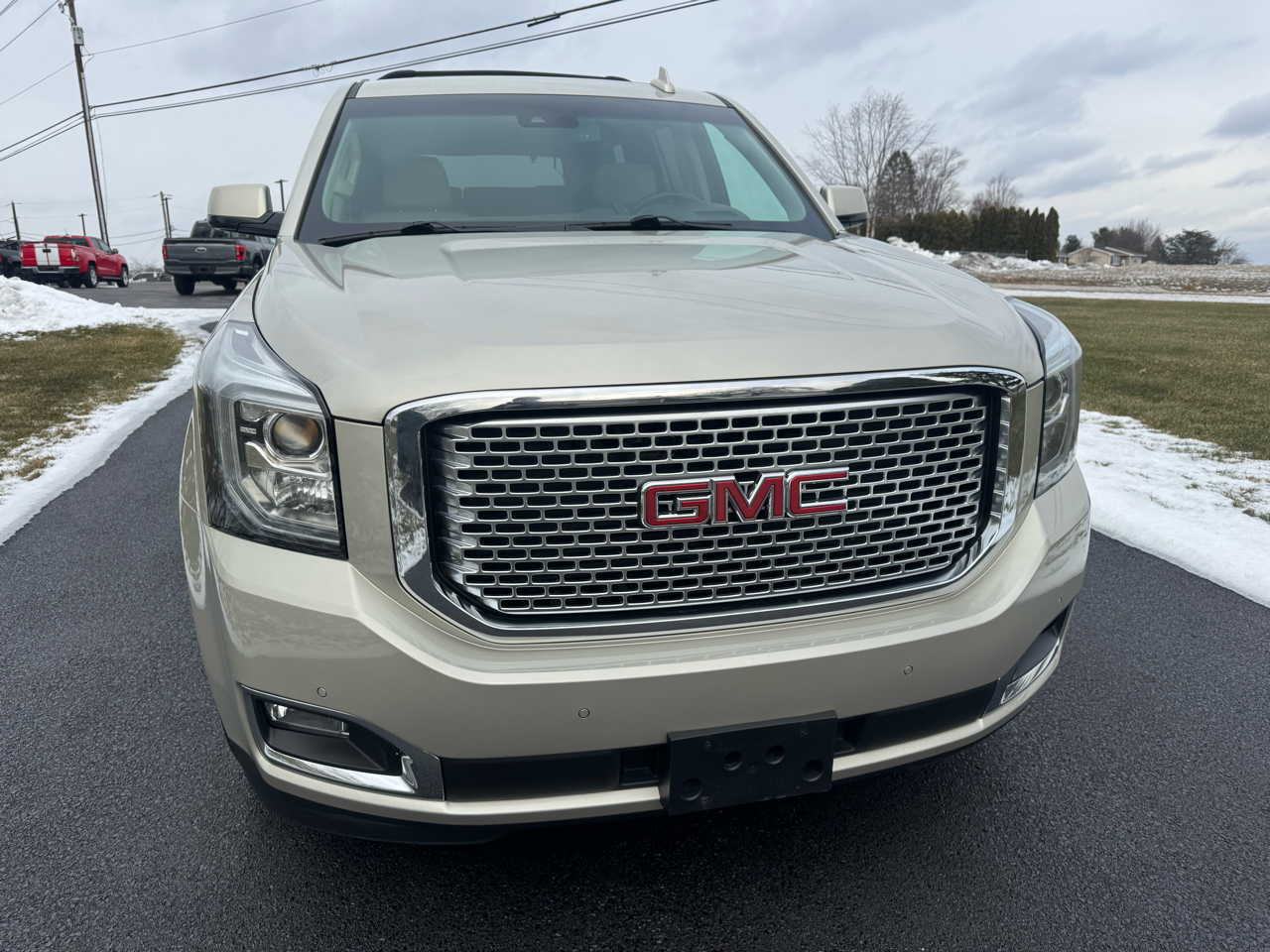 GMC Yukon Denali 4WD 2017