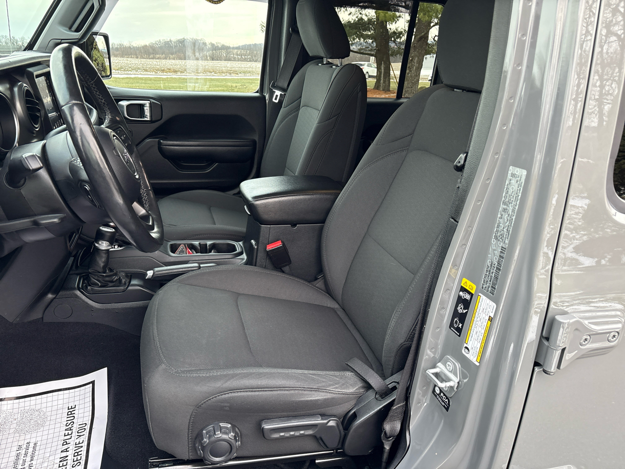 Jeep Gladiator Sport S 2021