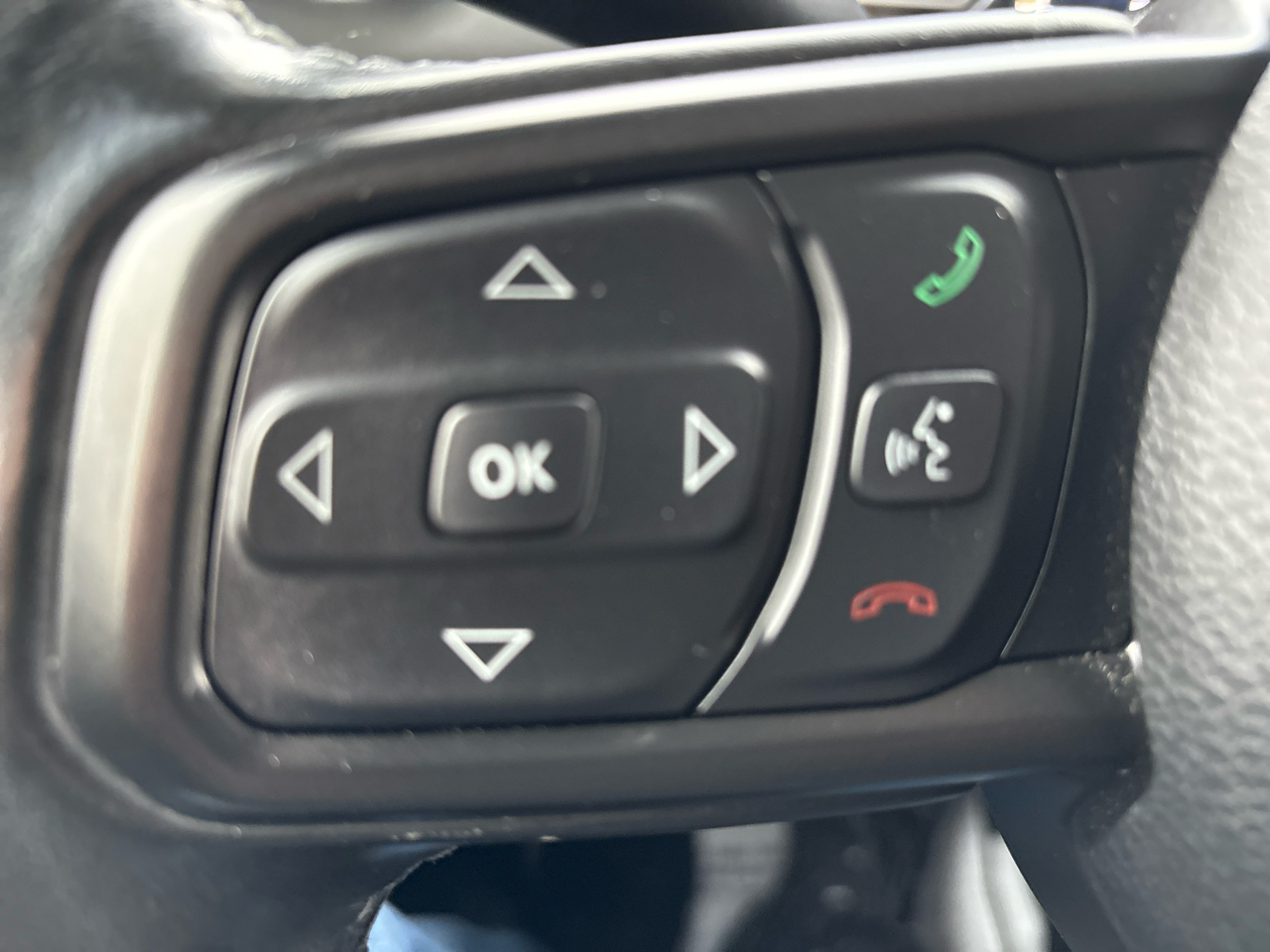 Jeep Gladiator Sport S 2021