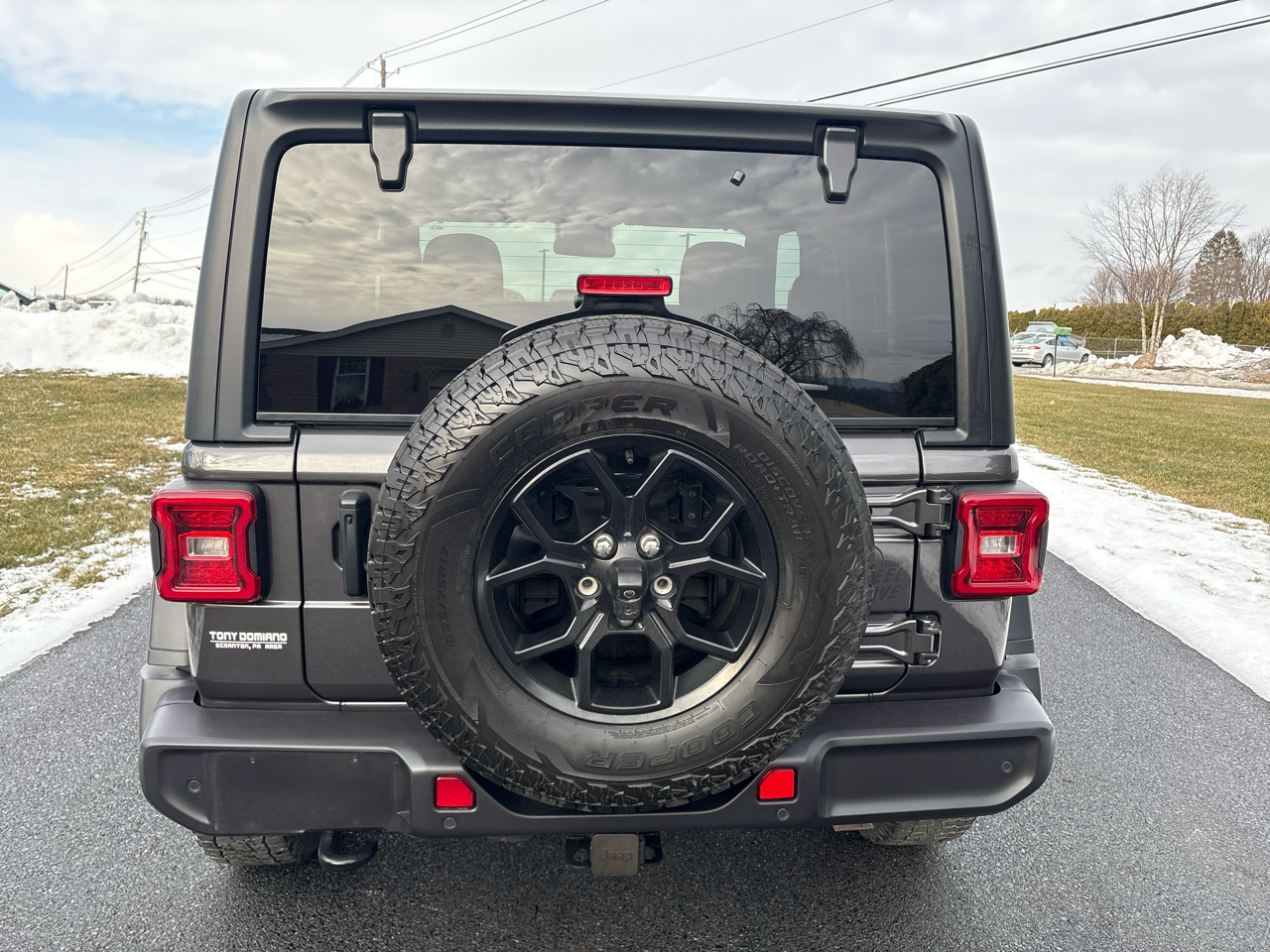 Jeep Wrangler Willys 2024