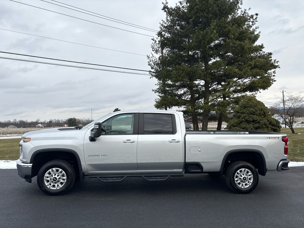 Chevrolet Silverado 2500HD LT Crew Cab Long Box 4WD 2022