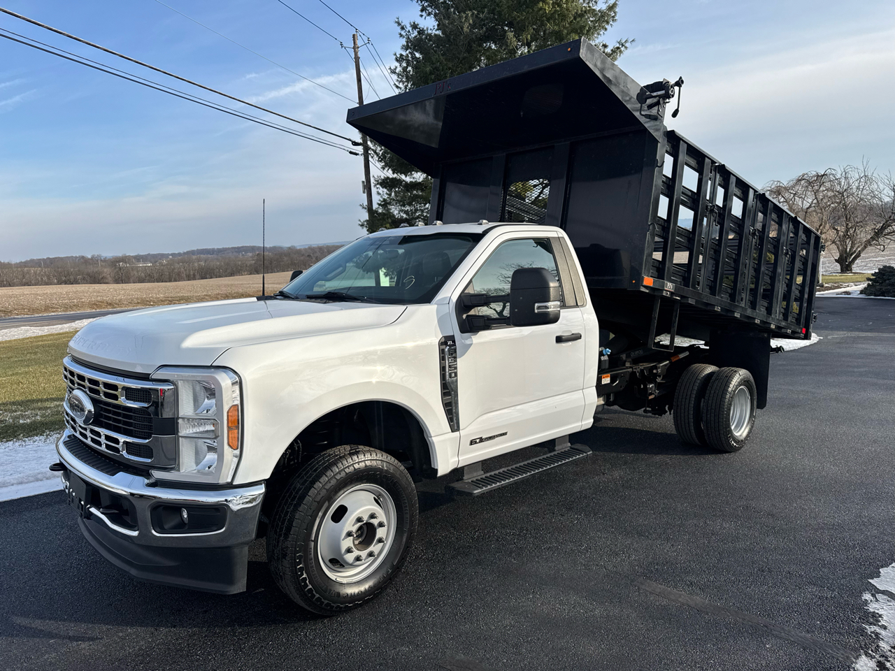 2024 Ford F-350 SD XL Reg. Cab DRW 4WD