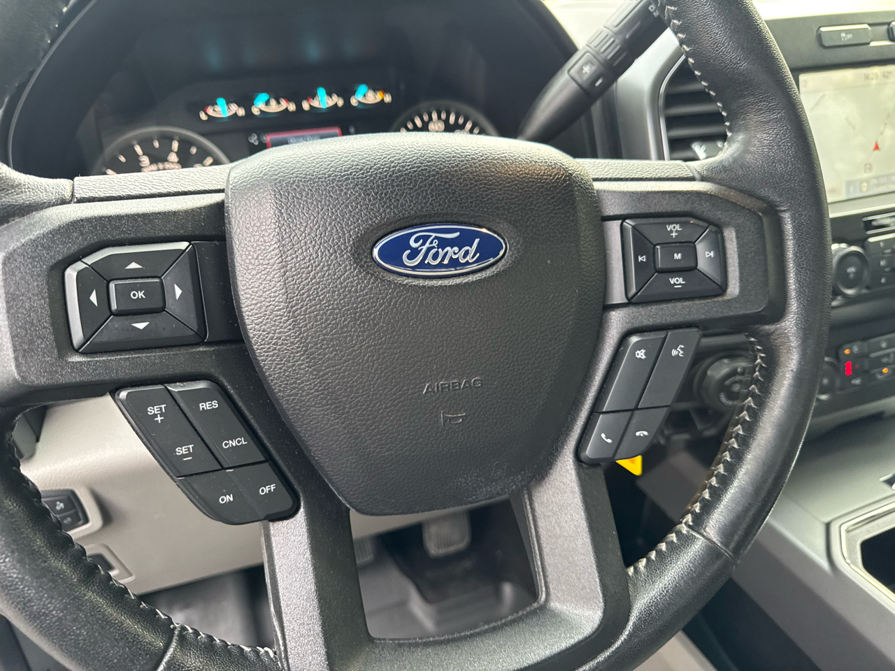 Ford F-150 XLT SuperCrew 5.5-ft. Bed 4WD 2019