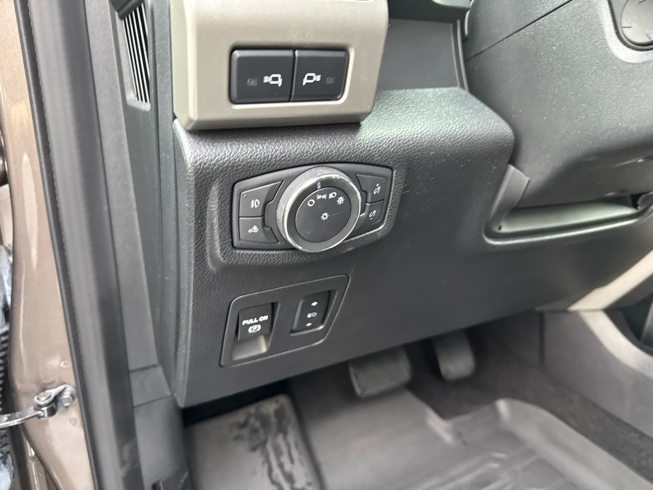 Ford F-150 Lariat SuperCrew 5.5-ft. Bed 4WD 2019