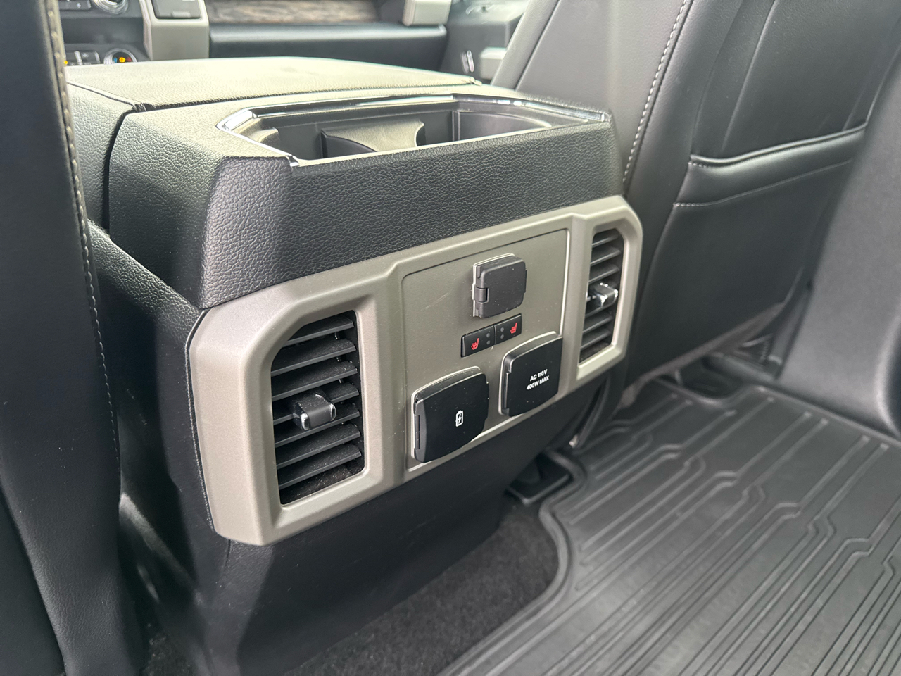 Ford F-150 Lariat SuperCrew 5.5-ft. Bed 4WD 2019