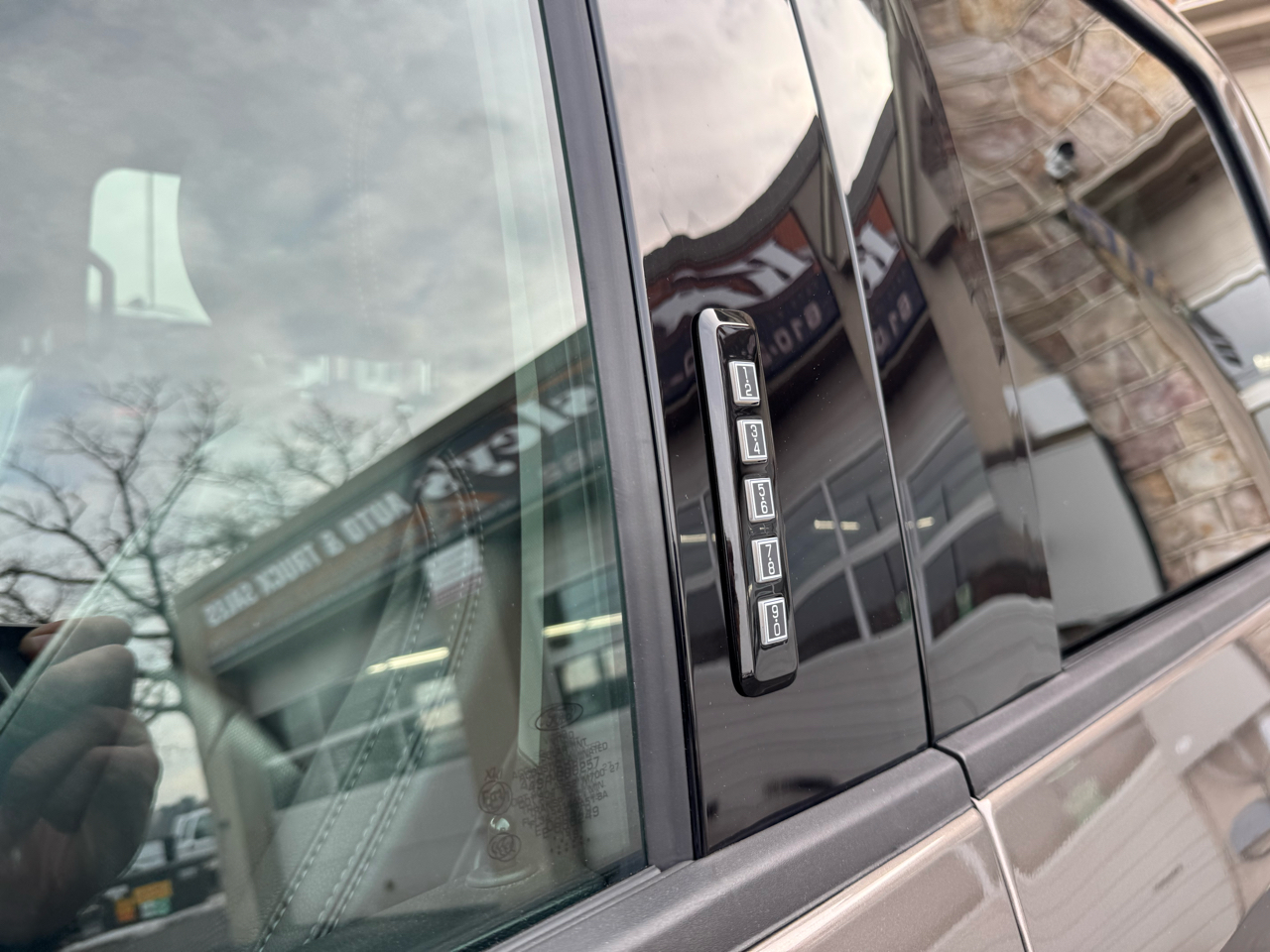 Ford F-150 Lariat SuperCrew 5.5-ft. Bed 4WD 2019