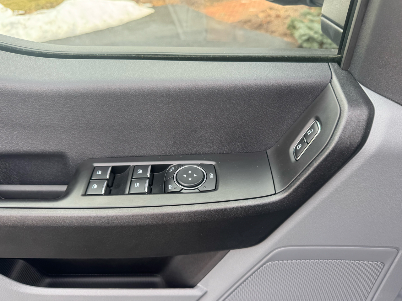 Ford F-550 SuperCab DRW 4WD 2024