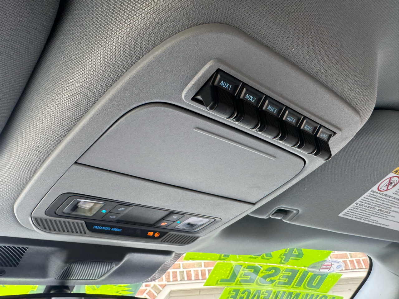 Ford F-550 SuperCab DRW 4WD 2024