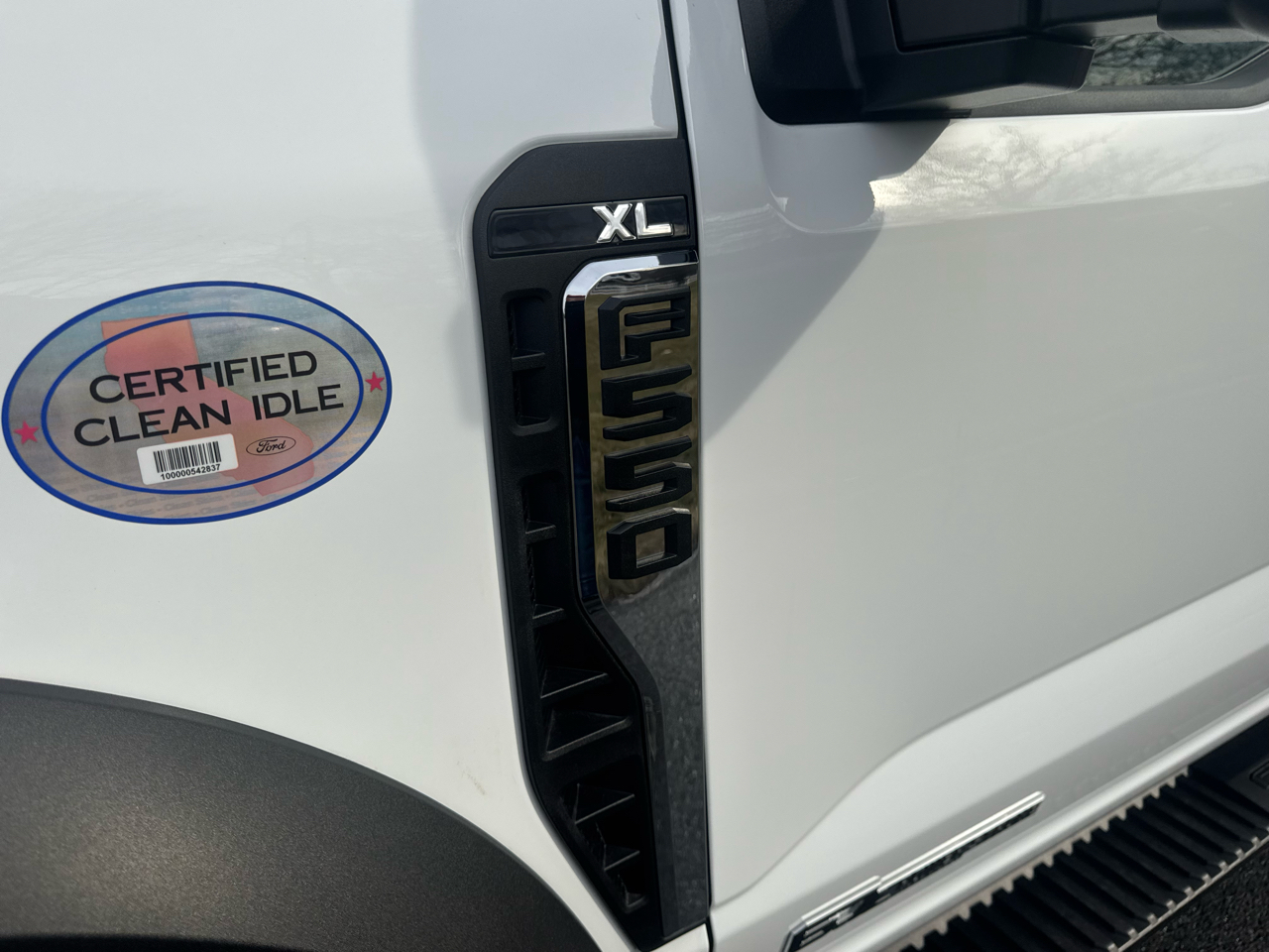 Ford F-550 SuperCab DRW 4WD 2024