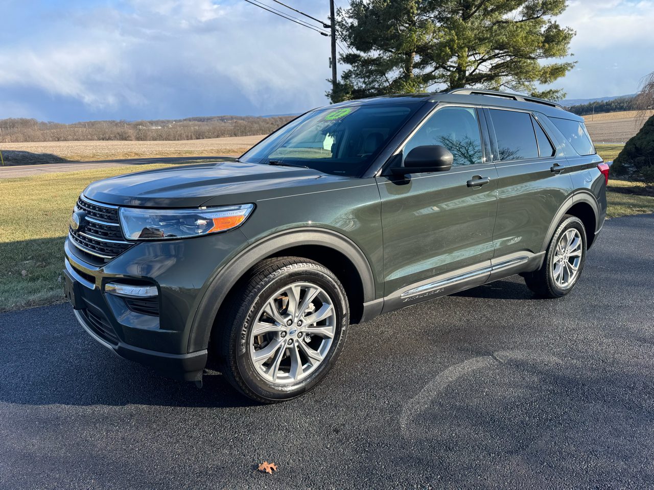 Ford Explorer XLT AWD 2022