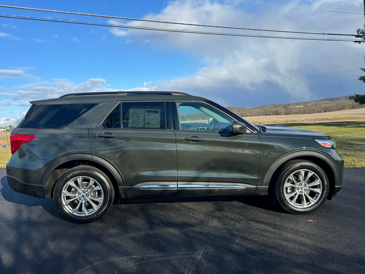 Ford Explorer XLT AWD 2022
