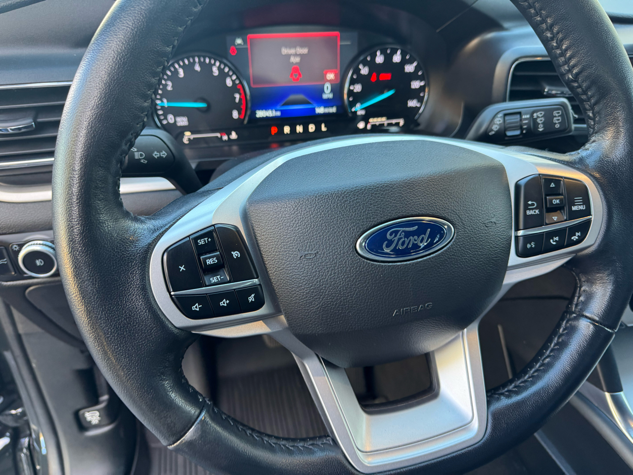 Ford Explorer XLT AWD 2022