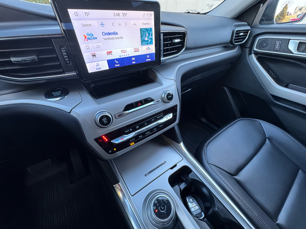 Ford Explorer XLT AWD 2022