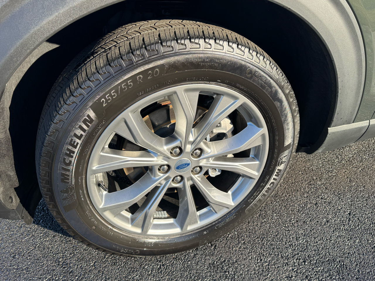 Ford Explorer XLT AWD 2022