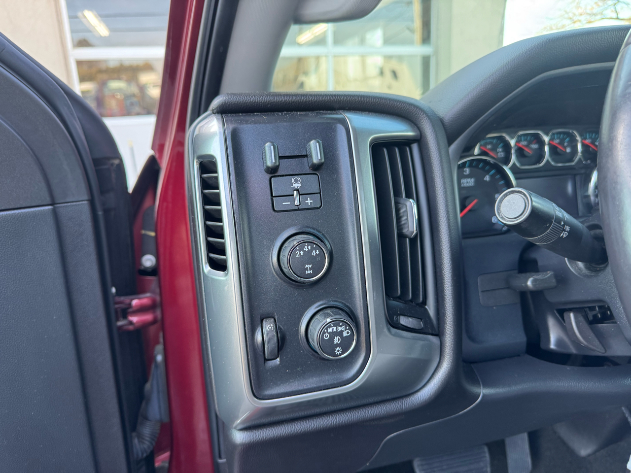 Chevrolet Silverado 2500HD LT Long Box 4WD 2016