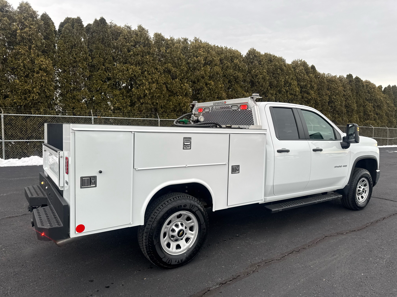 Chevrolet Silverado 3500HD Work Truck Double Cab 4WD 2024