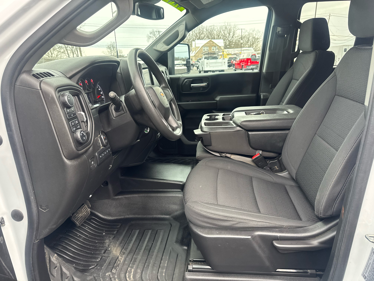 Chevrolet Silverado 3500HD Work Truck Double Cab 4WD 2024