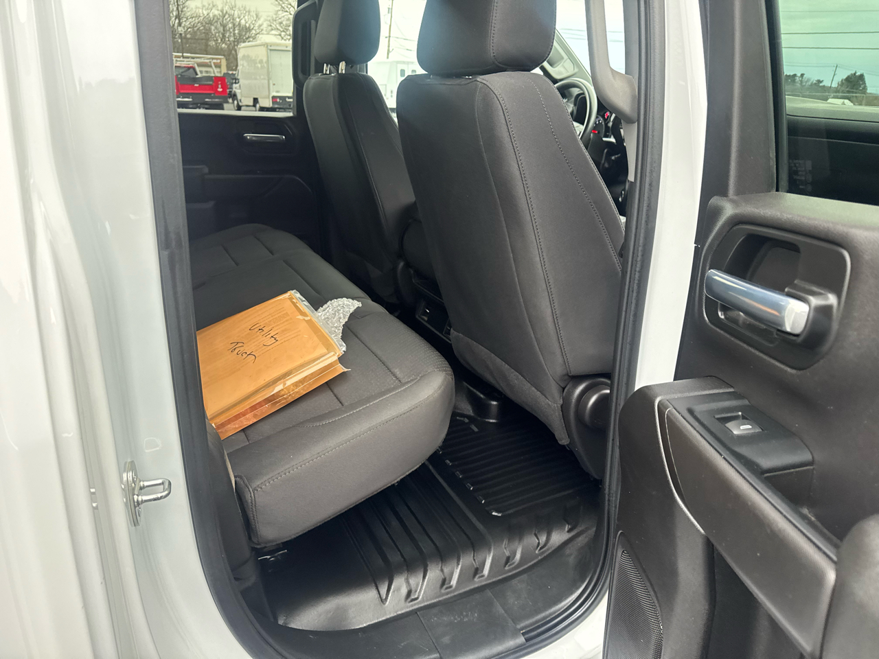 Chevrolet Silverado 3500HD Work Truck Double Cab 4WD 2024