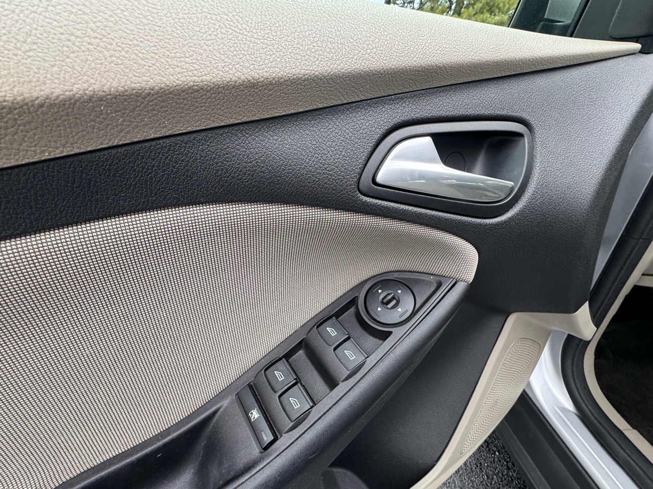 Ford Focus SE Hatch 2013