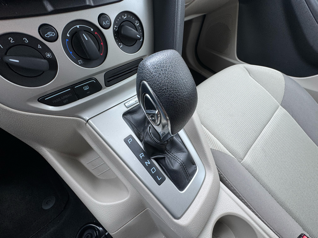 Ford Focus SE Hatch 2013