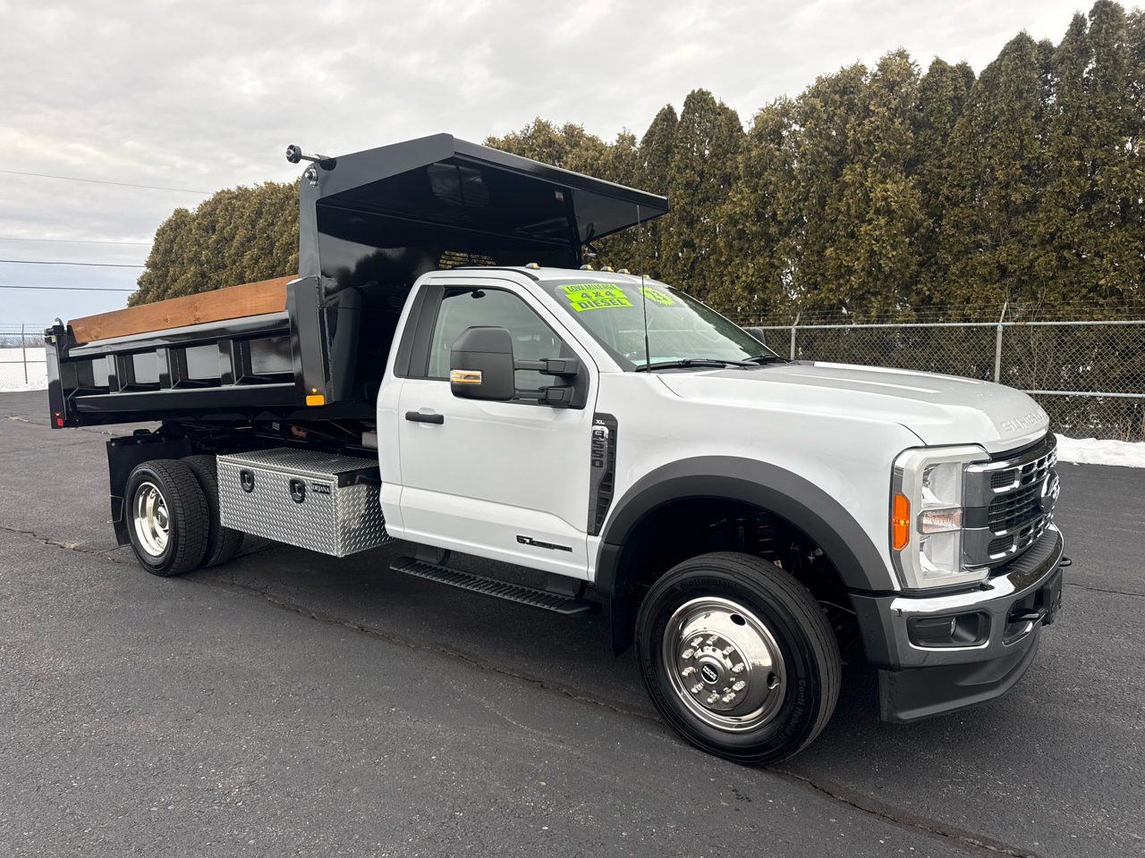 Ford F-550  2023