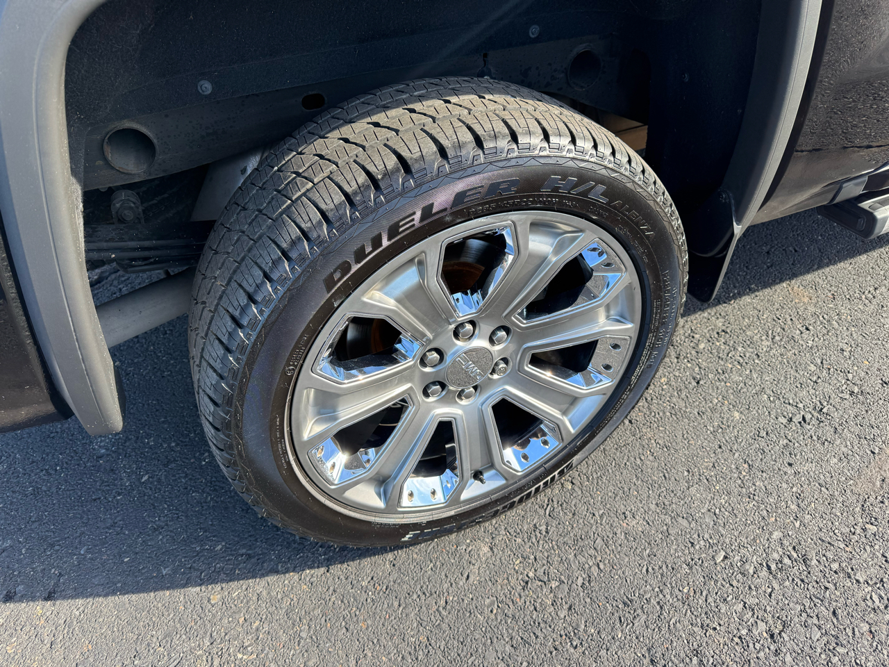 GMC Sierra 1500 Denali Crew Cab Short Box 4WD 2018