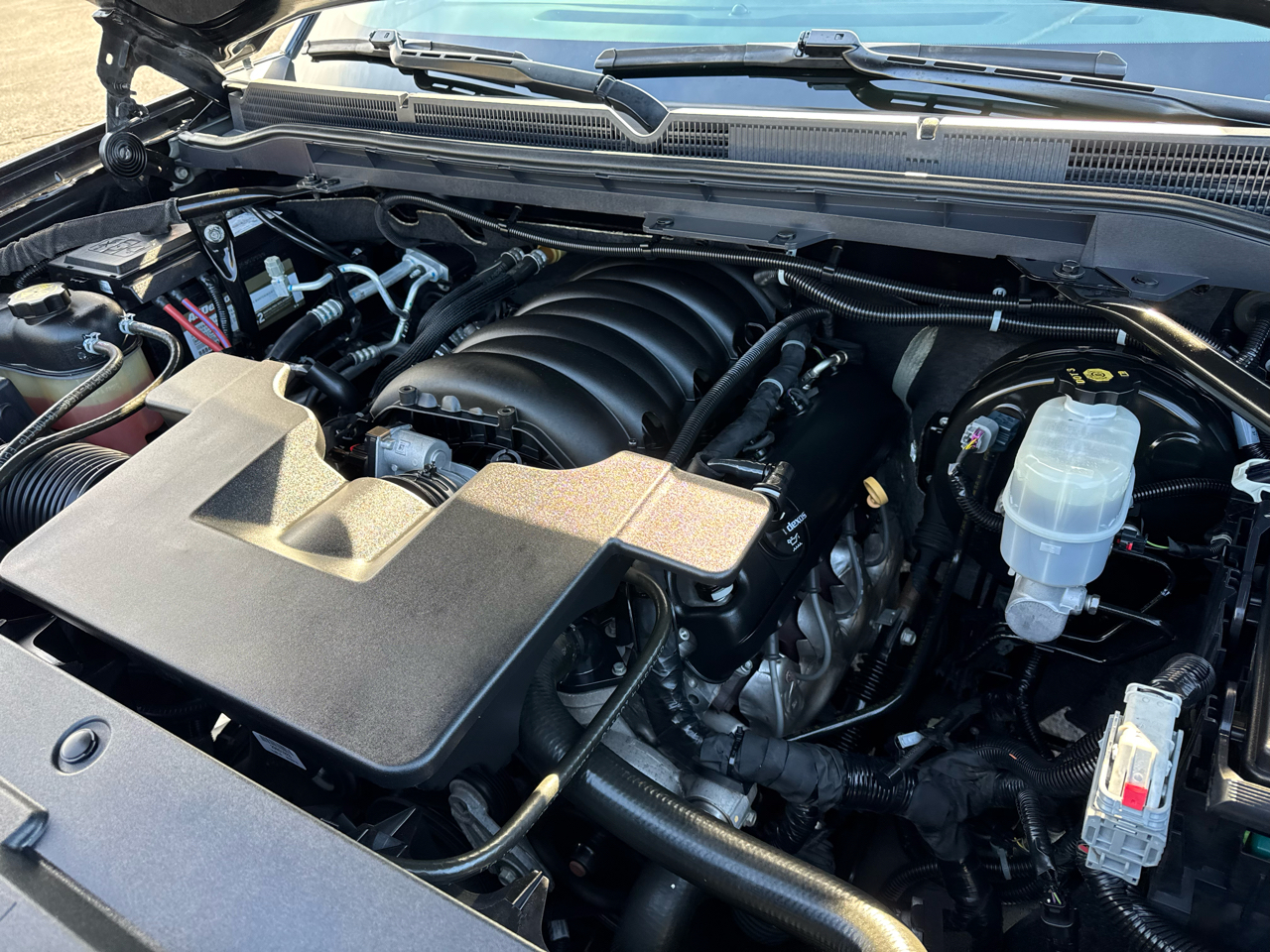 GMC Sierra 1500 Denali Crew Cab Short Box 4WD 2018