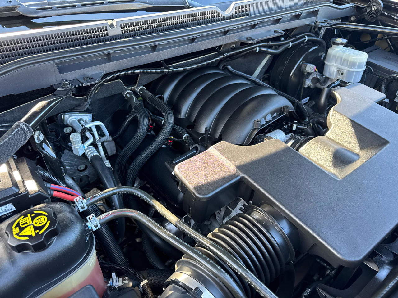 GMC Sierra 1500 Denali Crew Cab Short Box 4WD 2018