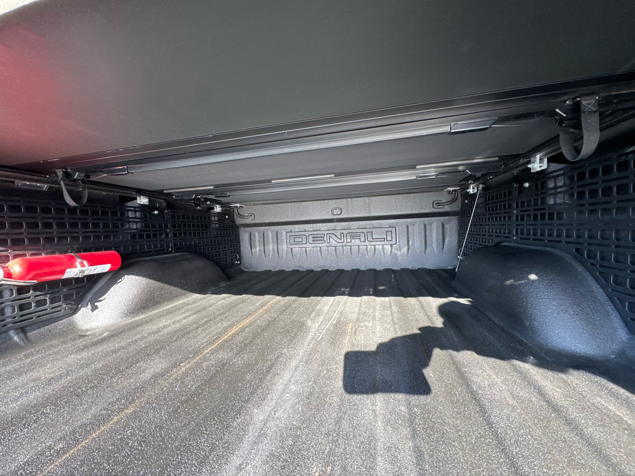 GMC Sierra 1500 Denali Crew Cab Short Box 4WD 2018