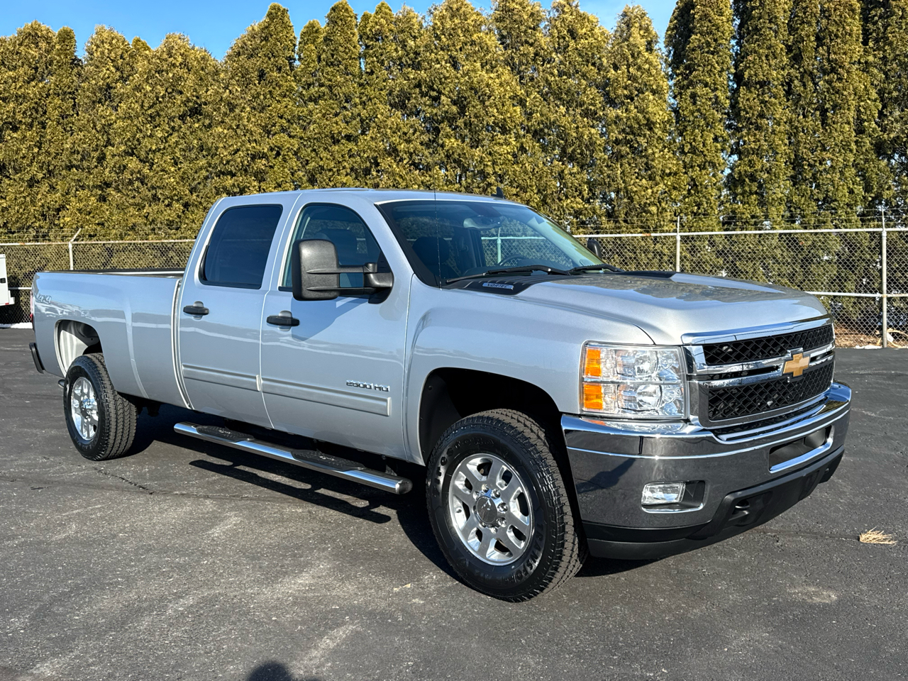 Chevrolet Silverado 2500HD LT Crew Cab Long Bed 4WD 2013
