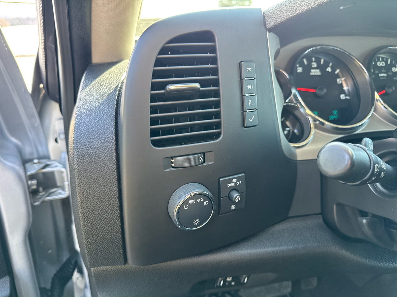 Chevrolet Silverado 2500HD LT Crew Cab Long Bed 4WD 2013