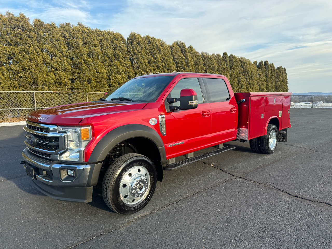 Ford F-450 SD Lariat Crew Cab DRW 4WD 2022