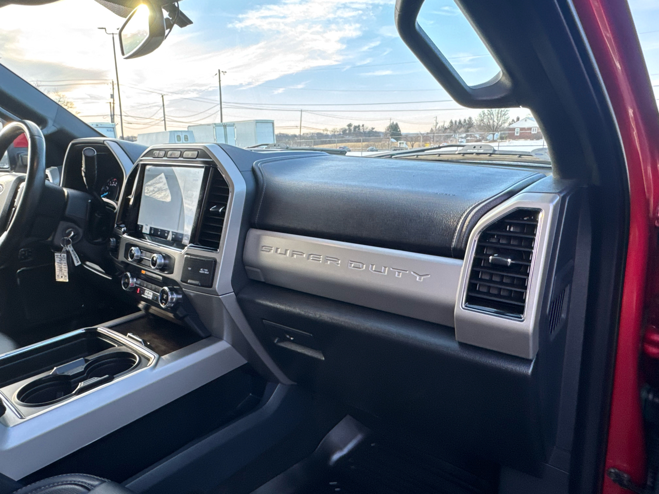 Ford F-450 SD Lariat Crew Cab DRW 4WD 2022