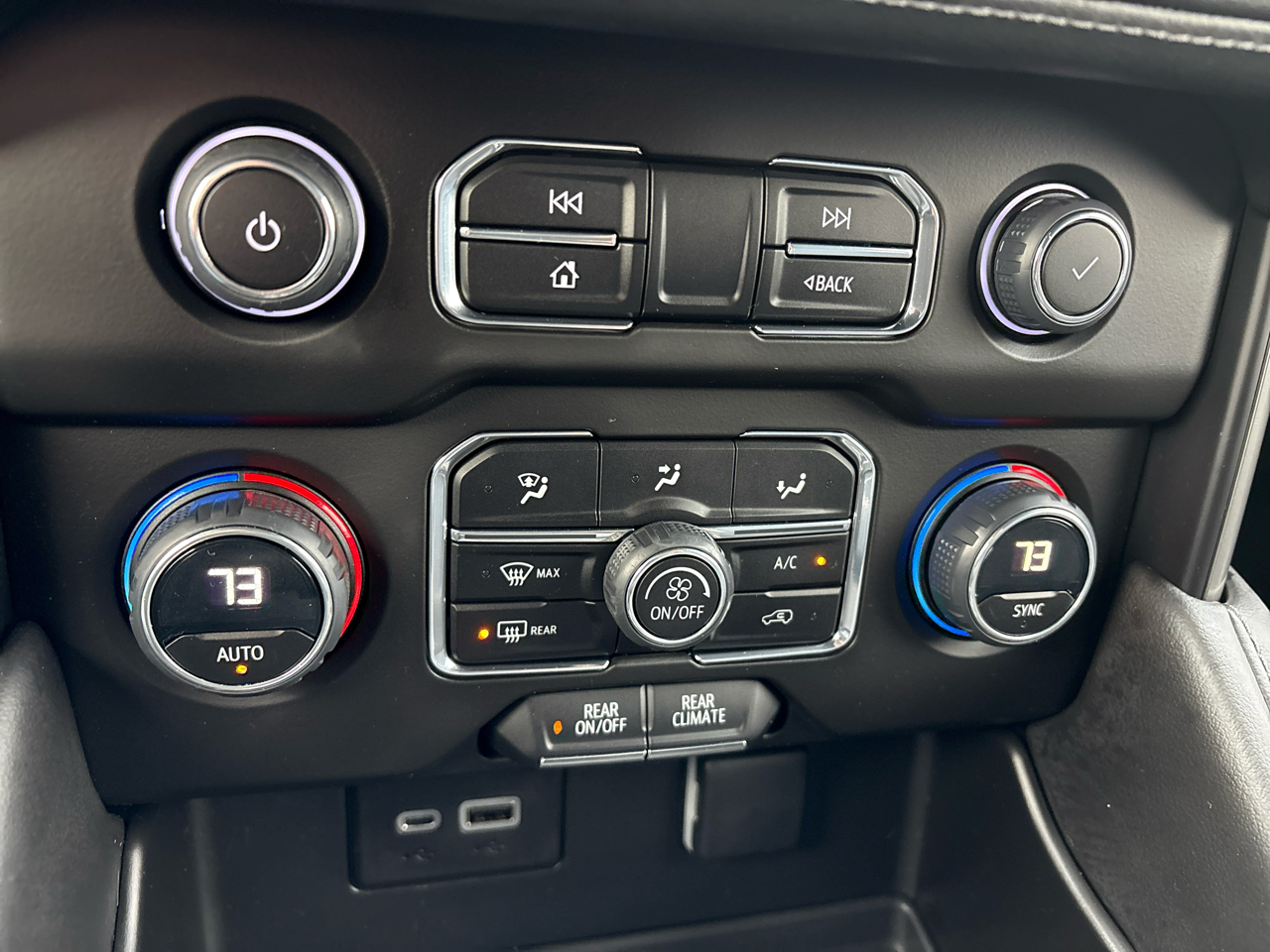 Chevrolet Tahoe LS 4WD 2023