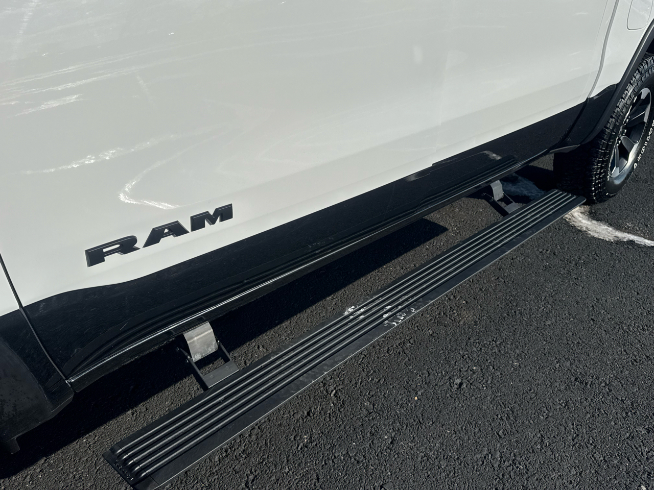 RAM 1500 Rebel Crew Cab SB 4WD 2021