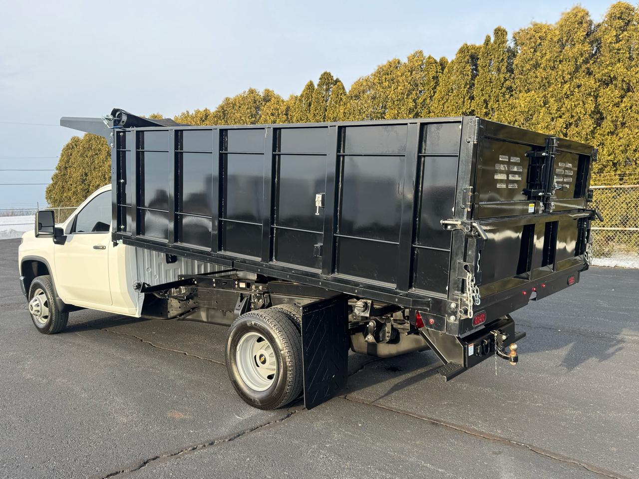 Chevrolet Silverado 3500HD Work Truck 4WD 2023