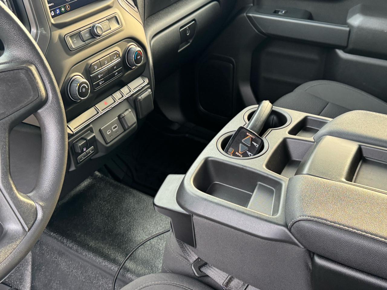 Chevrolet Silverado 3500HD Work Truck 4WD 2023