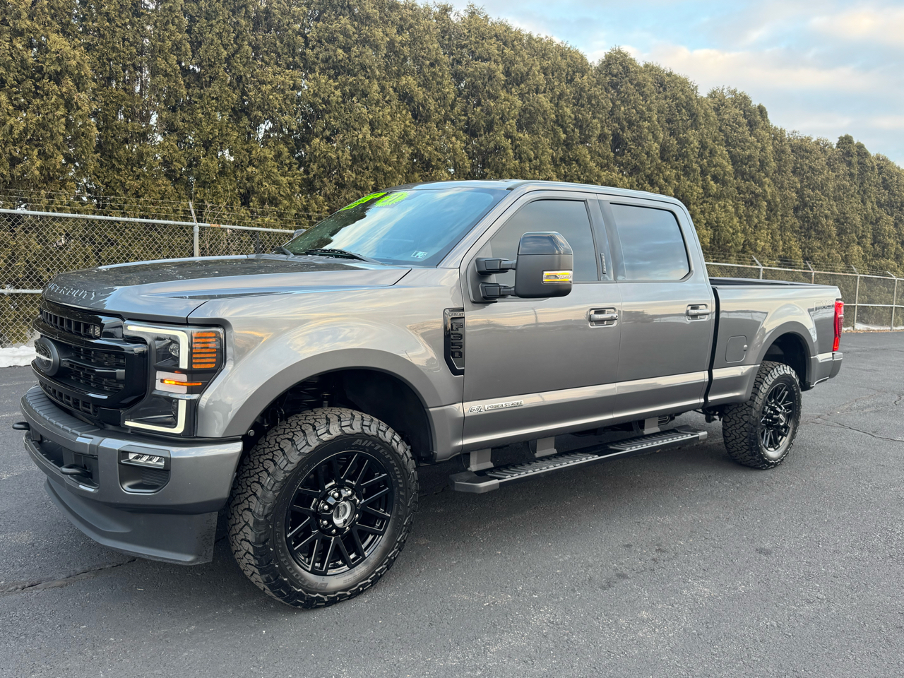 Ford F-350 SD Lariat Crew Cab Short Bed 4WD 2021